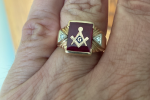 THE MEANING OF MASONIC RINGS